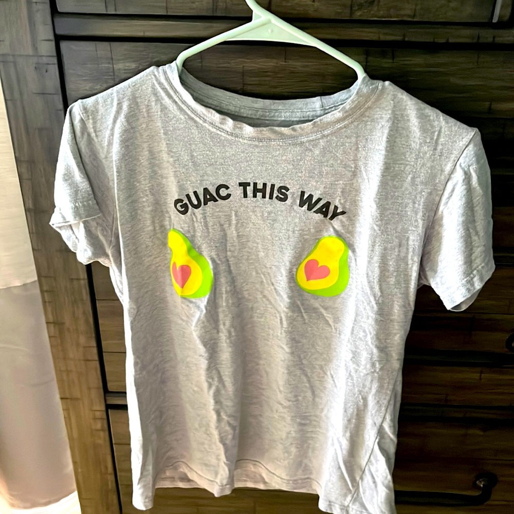 Guac this way shirt. Size small.